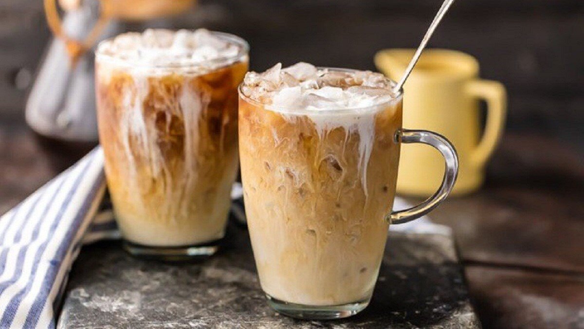 Start your Hanoi Travel with a refreshing sip